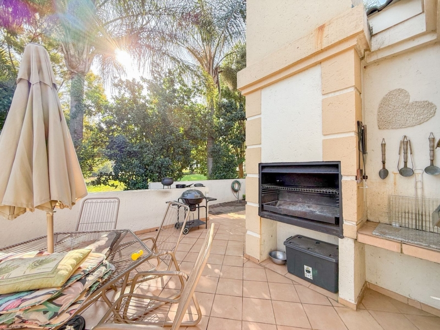 3 Bedroom Property for Sale in Kosmos Ridge North West